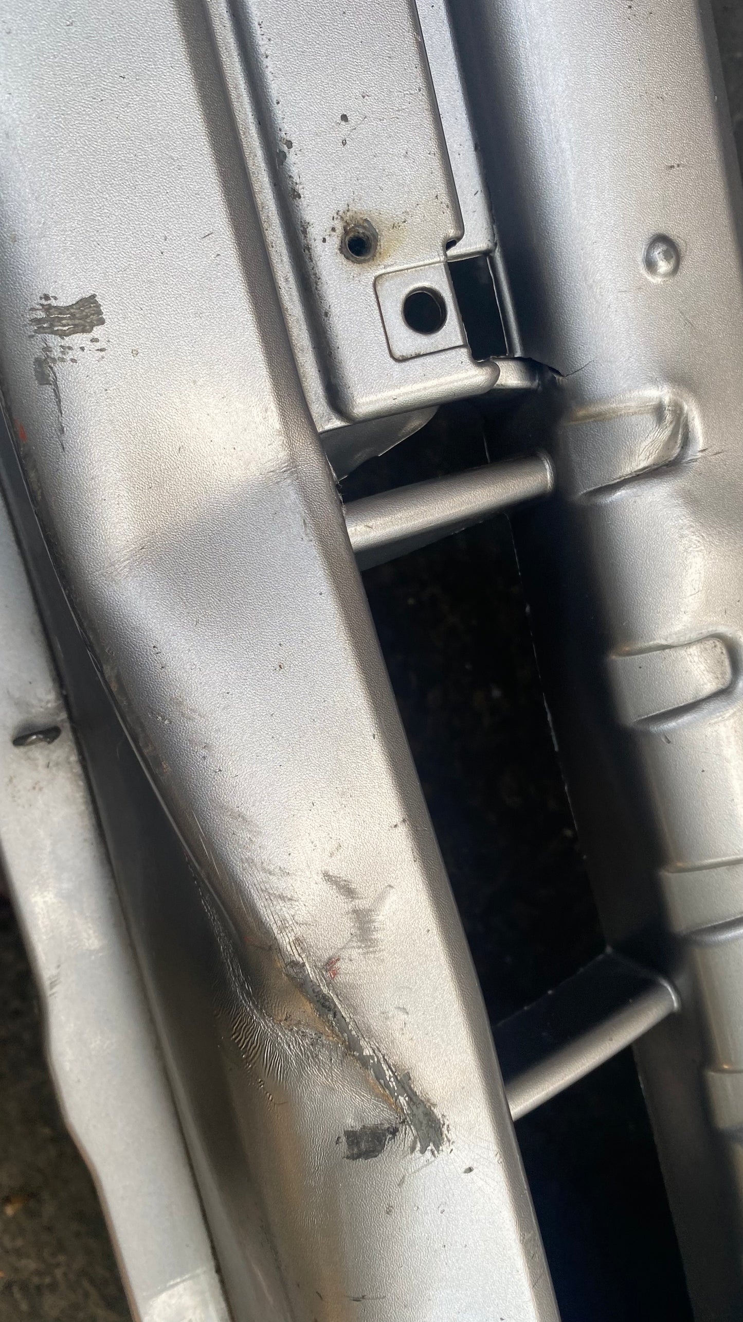 BUMPER DELANTERO TOYOTA RAV 4 2003