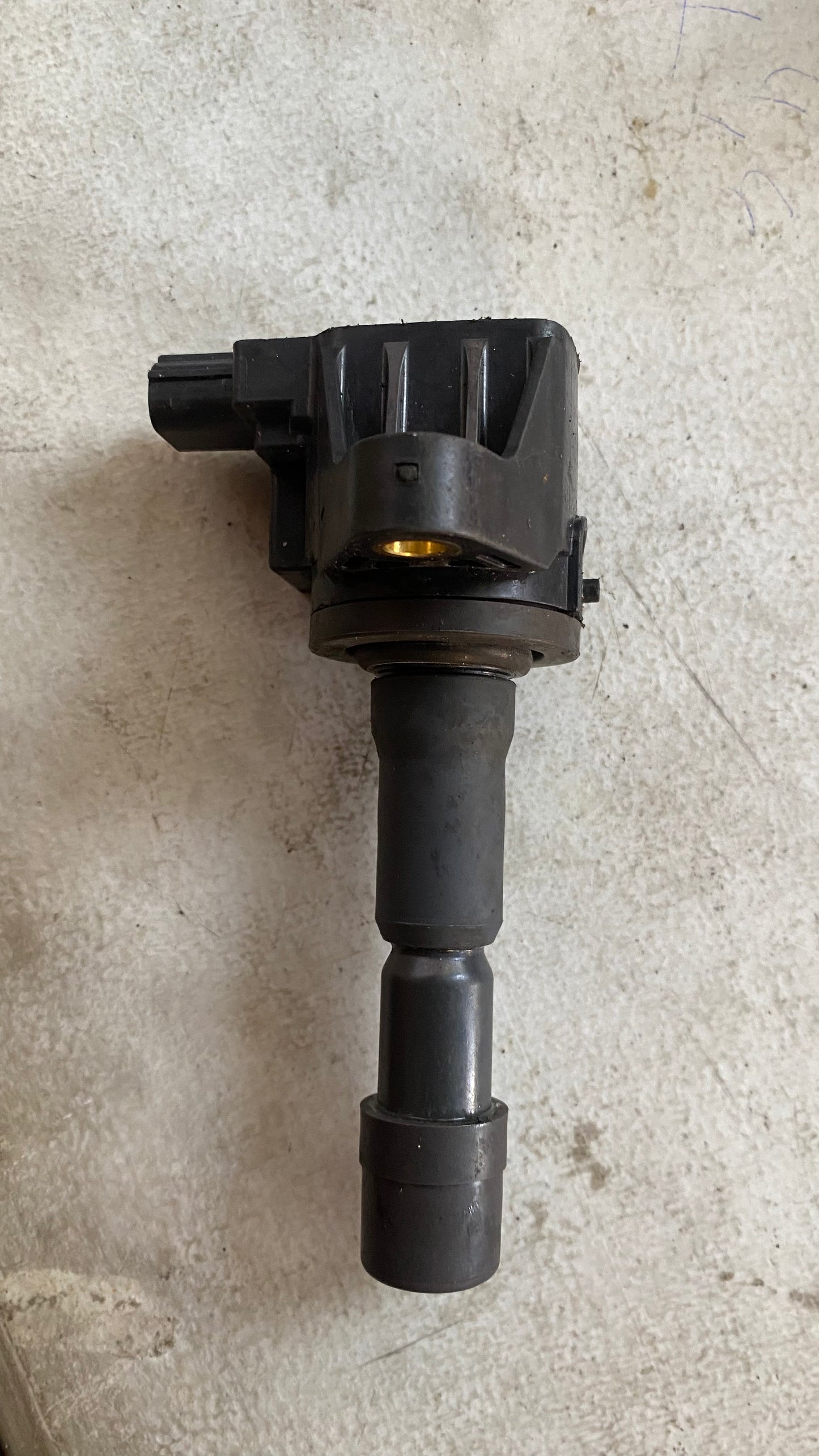 BOBINA DE ENCENDIDO HONDA L15A7 / CM11-116