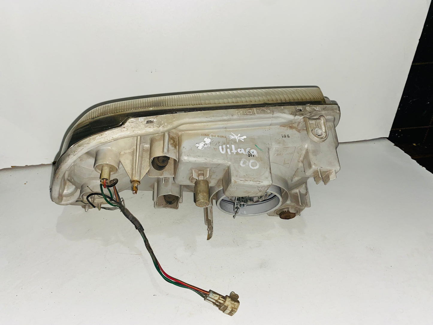 SILVIN IZQUIERDO PARA SUZUKI GRAND VITARA (1999-2003)