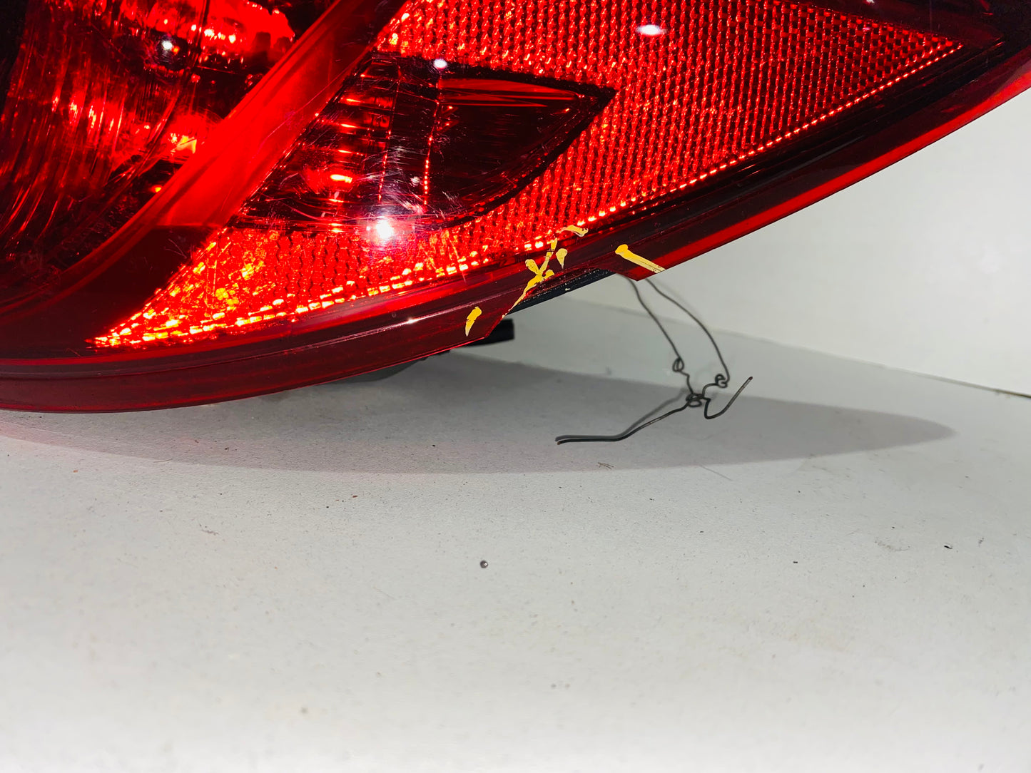 STOP DERECHO PARA MAZDA 3 SEDAN (2014-2018)