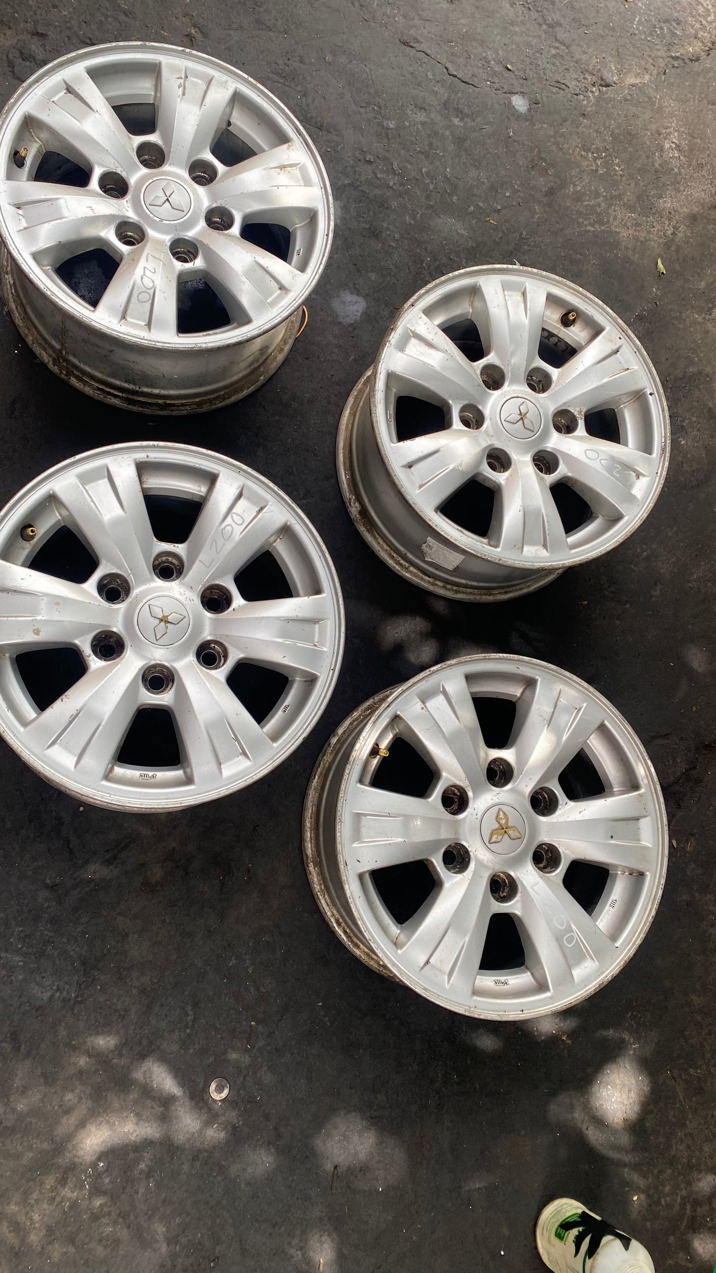 JUEGO DE AROS MITSUBISHI L200