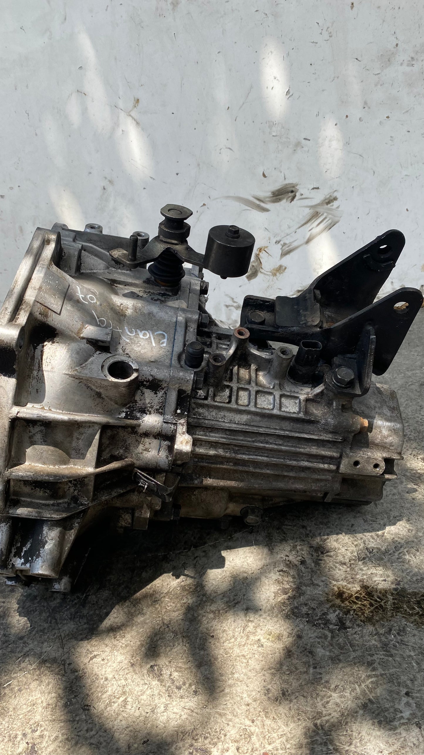 CAJA MECÁNICA HYUNDAI ELANTRA 2007