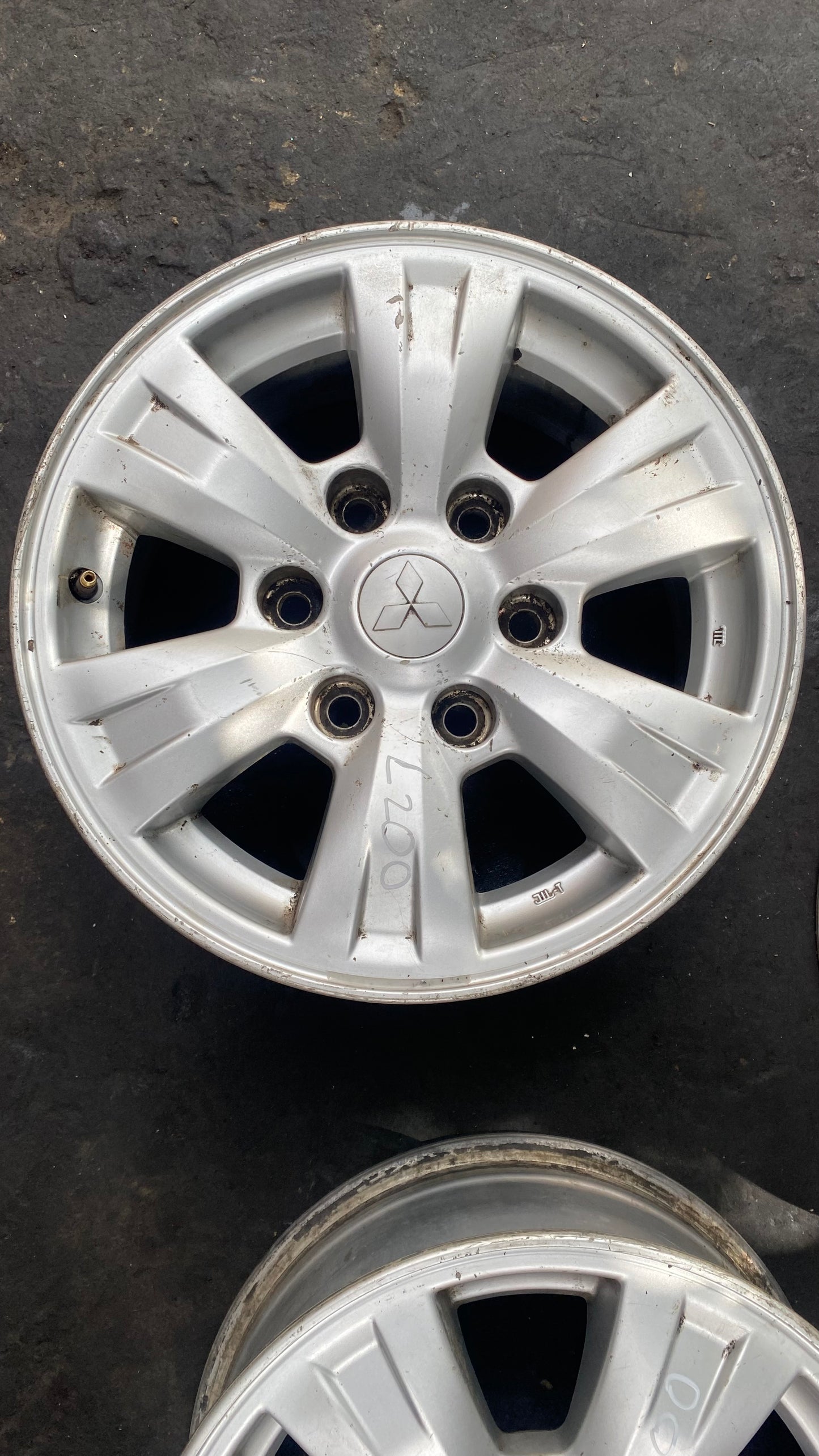 JUEGO DE AROS MITSUBISHI L200