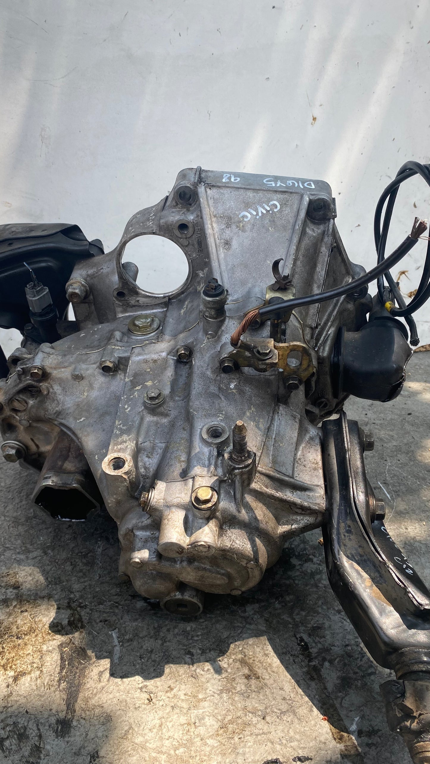 CAJA HONDA CIVIC D16Y5 1998